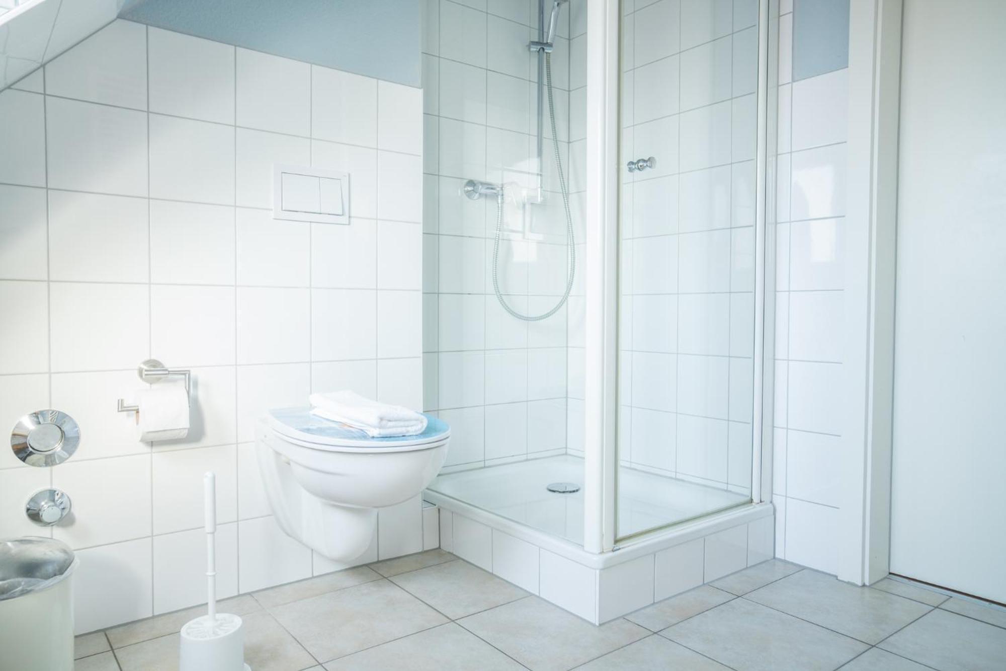 Haus Alte Baeckerei - Boddenblick Apartment บอร์น ภายนอก รูปภาพ